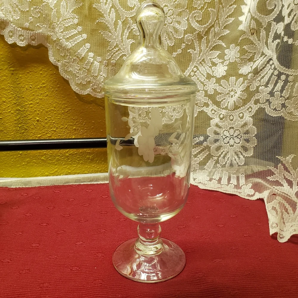 Vintage excellent see
